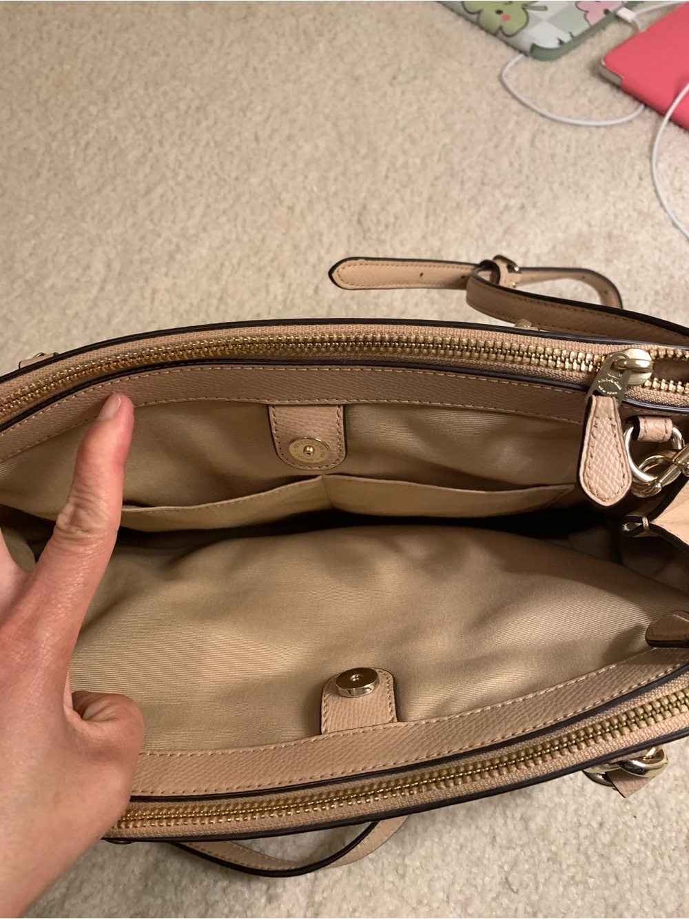 Coach Blush Pink Leather Satchel with Gold Hardware - Picture 8 of 13